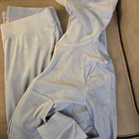 Juicy Couture Baby Blue Velour Tracksuit (Set) 💙 (S) - Picture 2 of 8